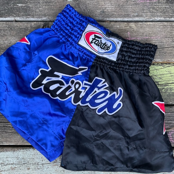 Fairtex Blue and Black Muay Thai Shorts - Picture 2 of 11